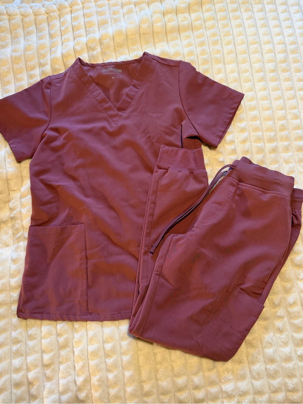 Mauve Scrub Set - Top & Jogger Pants